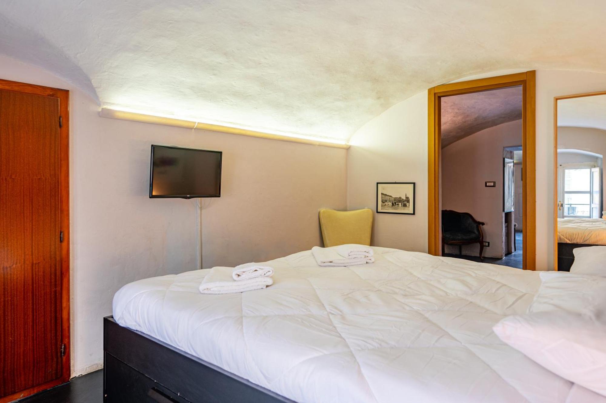 Loft Verga, Cuore E Stile In Centro A Torino Exterior photo