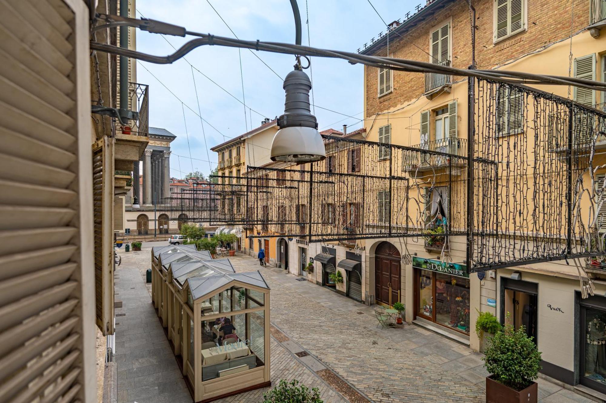 Loft Verga, Cuore E Stile In Centro A Torino Exterior photo